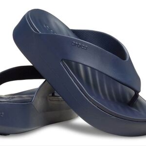 CROCS Getaway Platform Flip-Flop Sandals- Navy